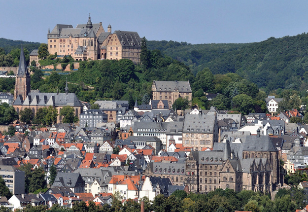 Marburg, Alte Universität, Rathaus und Landgrafenschloss © Foto: Georg Kronenberg/MSLT