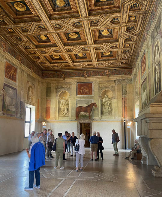 Palazzo del Te, Sala dei Cavalli