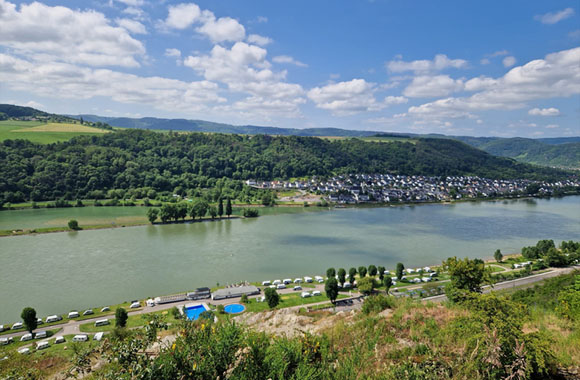 Weiter Blick ins Rheintal