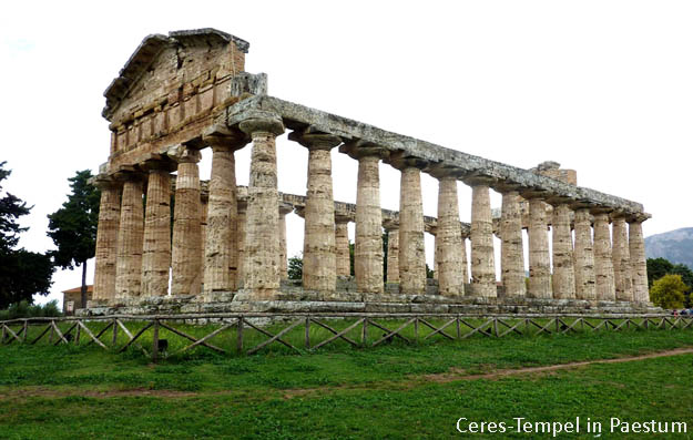 Paestum, Ruine des Ceres-Tempels