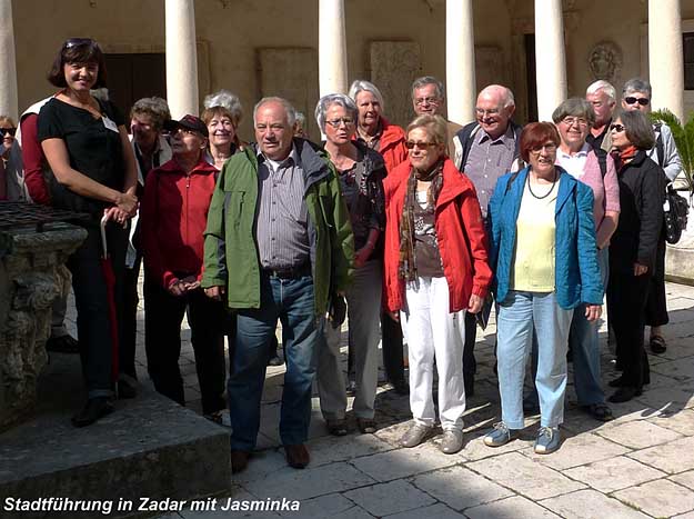 Zadar: Gruppe mit Jasminka