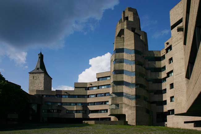 G. Böhm: Rathaus Bensberg