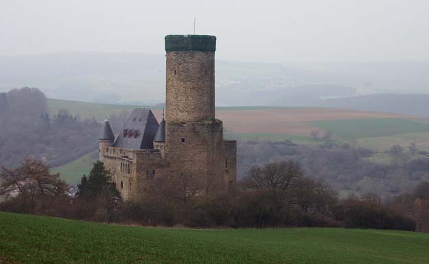 Burg Schwalbach