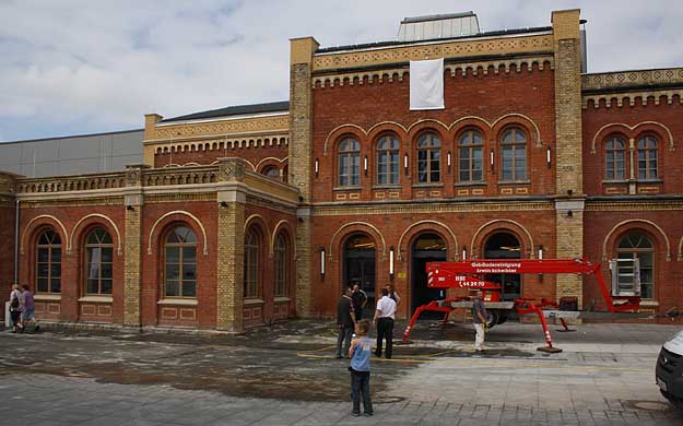 Halberstadt: Der sanierte Bahnhof Halberstadt: Der sanierte Bahnhof