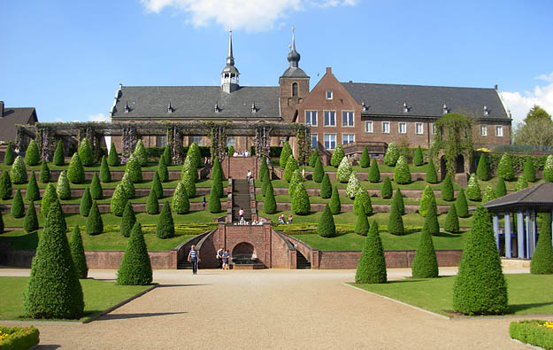 Kloster Kamp, Terrassengarten