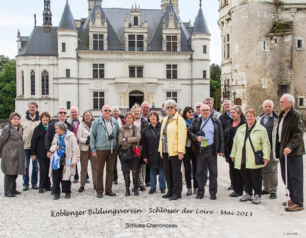 Loire, Gruppe vor Schloss Chenonceau