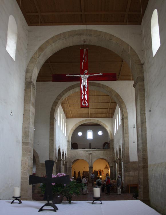 Merseburg: Inneres der roman. Neumarktkirche