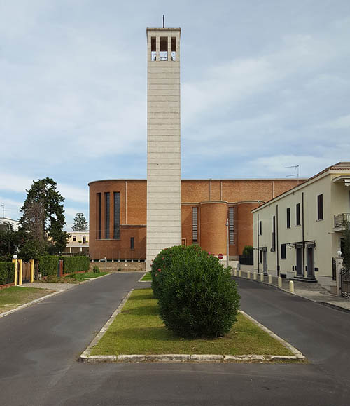 Sabaudia, Kirche und Kampanile (1935)