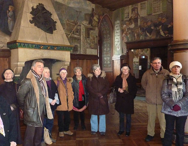 Schloss Burg, Gruppe bei der Führung