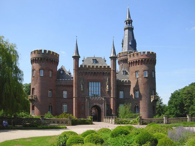 Schloss Moyland