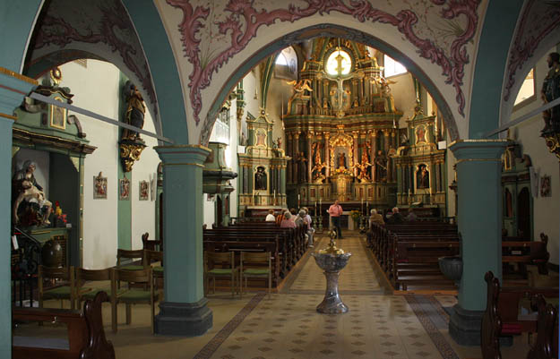 Spabrücken, Wallfahrtskirche, Blick zum Chor