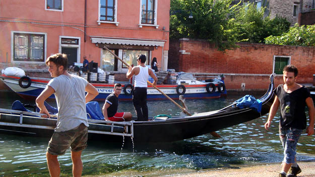 Venedig, Besuch der Gondelwerkstatt