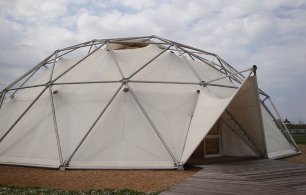 Dome von R. Buckminster Fuller (1895-1983)
