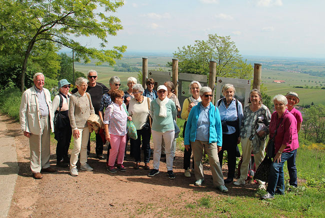 Gruppe auf dem Slevogt-Wanderweg