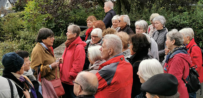 Bad Münstereifel, Gruppe um Frau Zanger