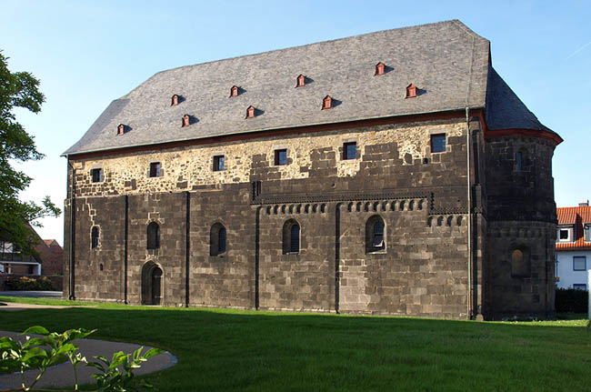 Niederweisel: Komturkirche der Johanniter