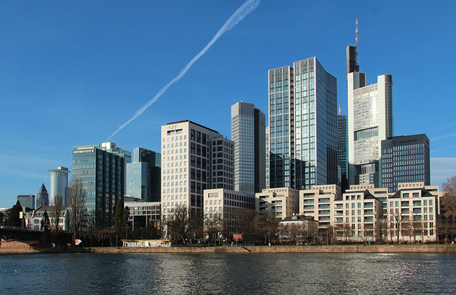 Frankfurter Skyline vom Mainufer, Foto: A. Falkenstett