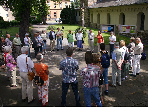 Gruppe vor St. Laurentius